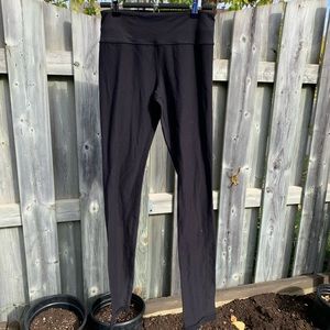 Size 6 Lululemon pants